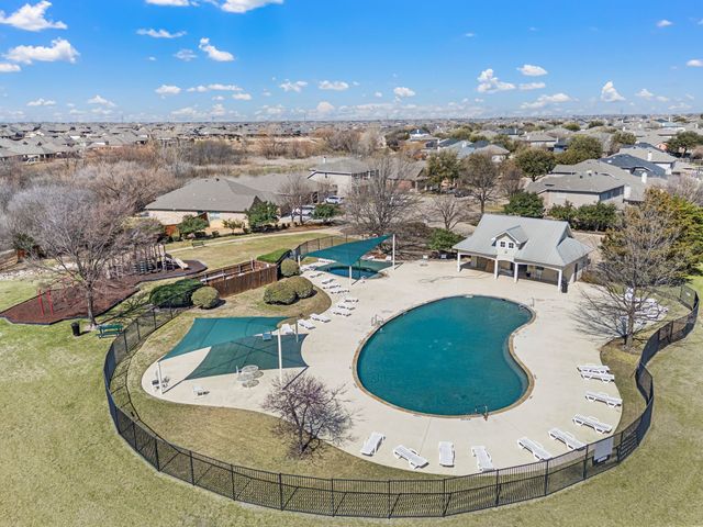 409 Stampede Court, Fort Worth, TX 76131