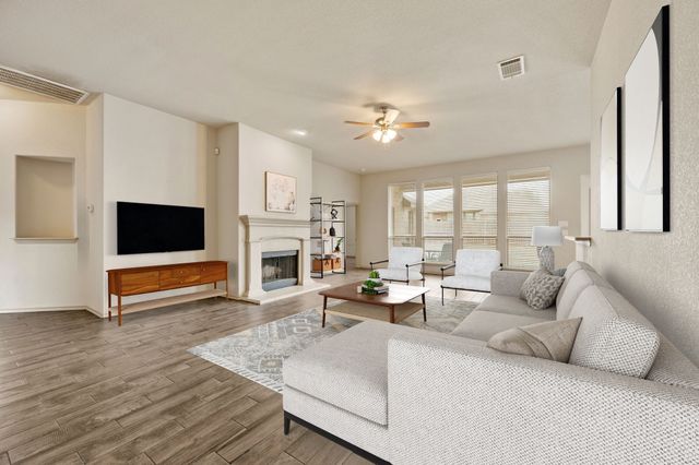 409 Stampede Court, Fort Worth, TX 76131