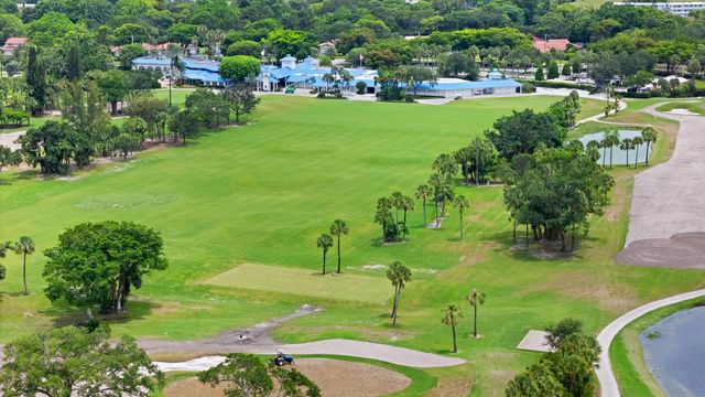 3018 Lakeshore Drive, Deerfield Beach, FL 33442