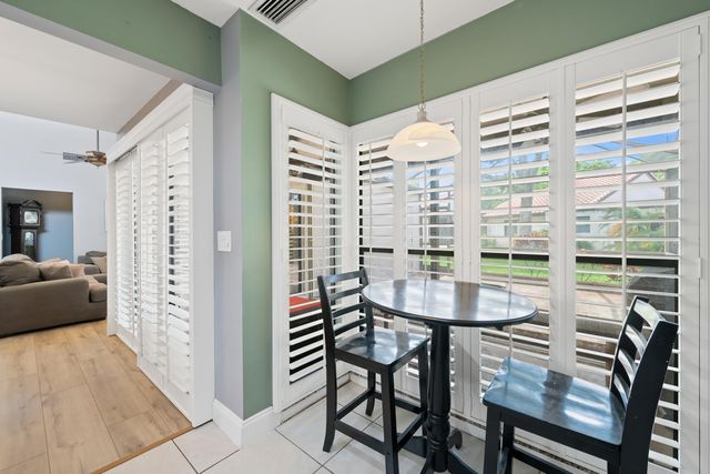 3018 Lakeshore Drive, Deerfield Beach, FL 33442