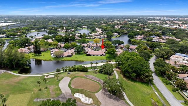 3018 Lakeshore Drive, Deerfield Beach, FL 33442