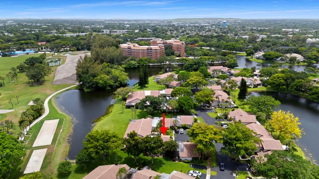 3018 Lakeshore Drive, Deerfield Beach, FL 33442