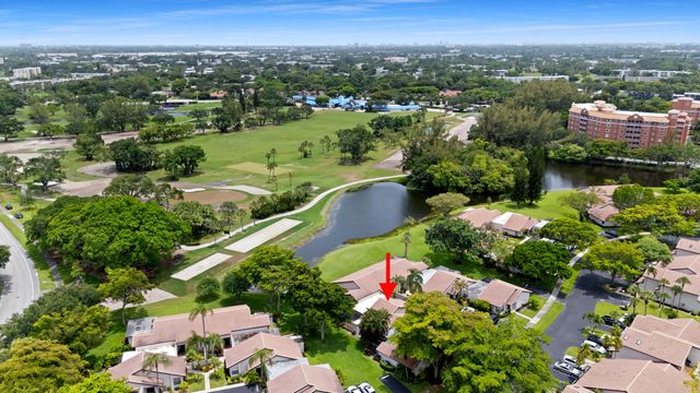 3018 Lakeshore Drive, Deerfield Beach, FL 33442