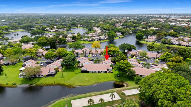 3018 Lakeshore Drive, Deerfield Beach, FL 33442