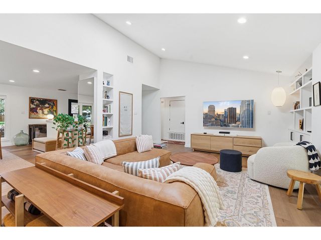 4508 Erin LN, Austin, TX 78756