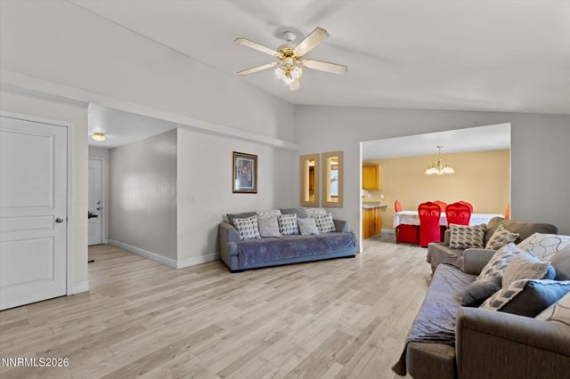 161 Rosecrest Drive, Fernley, NV 89408