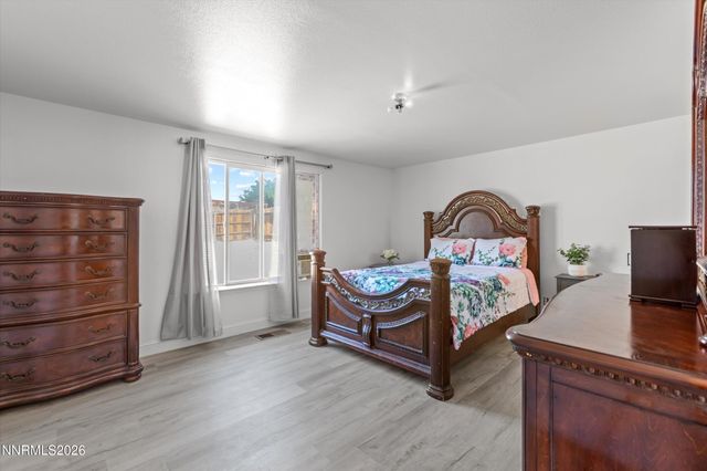 161 Rosecrest Drive, Fernley, NV 89408