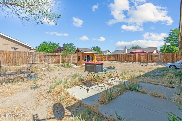 161 Rosecrest Drive, Fernley, NV 89408