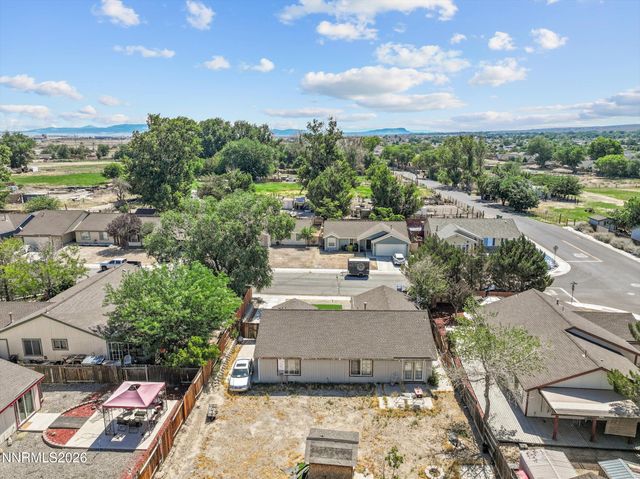 161 Rosecrest Drive, Fernley, NV 89408