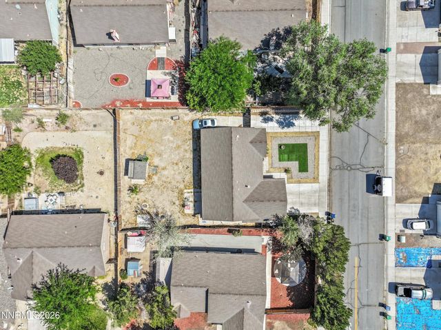 161 Rosecrest Drive, Fernley, NV 89408