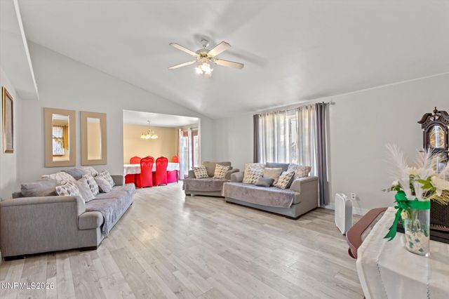 161 Rosecrest Drive, Fernley, NV 89408