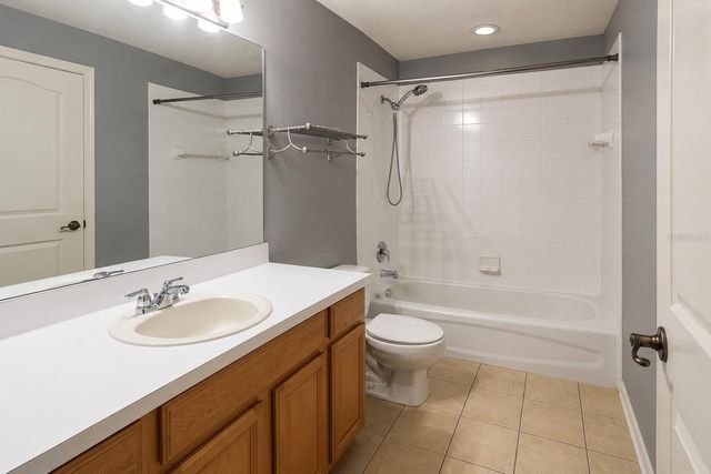 215 CAPE HARBOUR LOOP 103, Bradenton, FL 34212