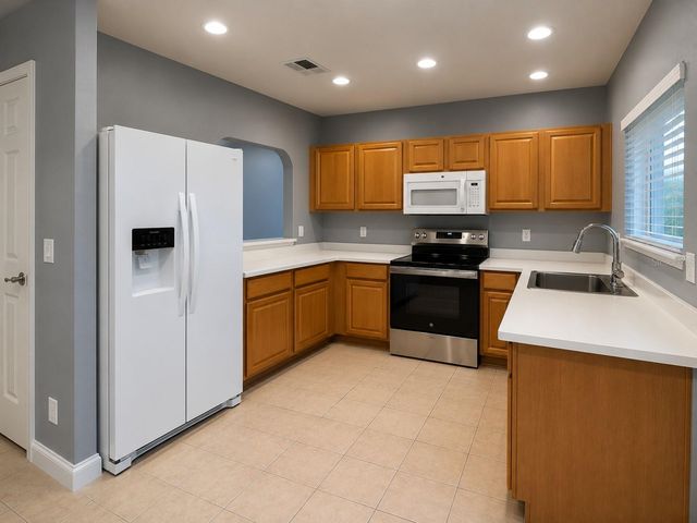 215 CAPE HARBOUR LOOP 103, Bradenton, FL 34212