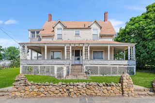 45 Beach Road, Gloucester, MA 01930