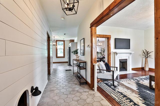 4409 Sullivan Avenue, St Bernard, OH 45217