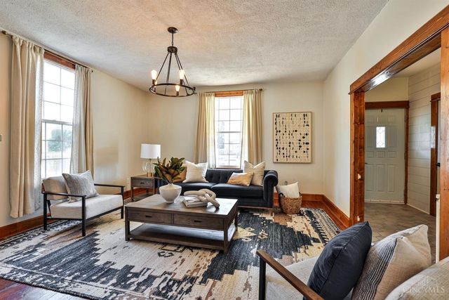 4409 Sullivan Avenue, St Bernard, OH 45217