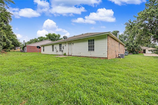 1488 N Boxley Avenue, Fayetteville, AR 72704