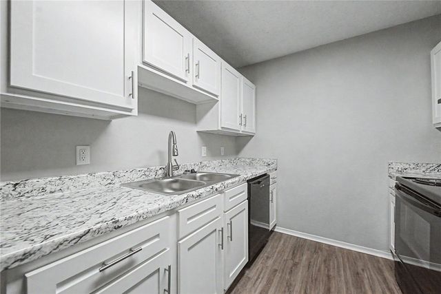 1488 N Boxley Avenue, Fayetteville, AR 72704