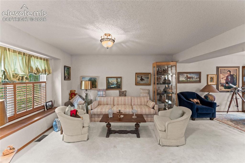 830 Royal Crown Lane, Colorado Springs, CO 80906 — photo 2