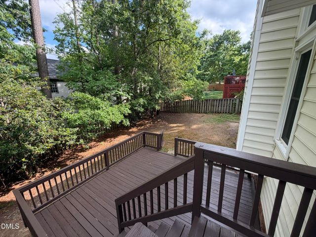 105 Highfalls Court, Cary, NC 27519