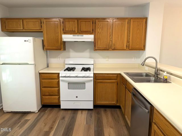105 Highfalls Court, Cary, NC 27519