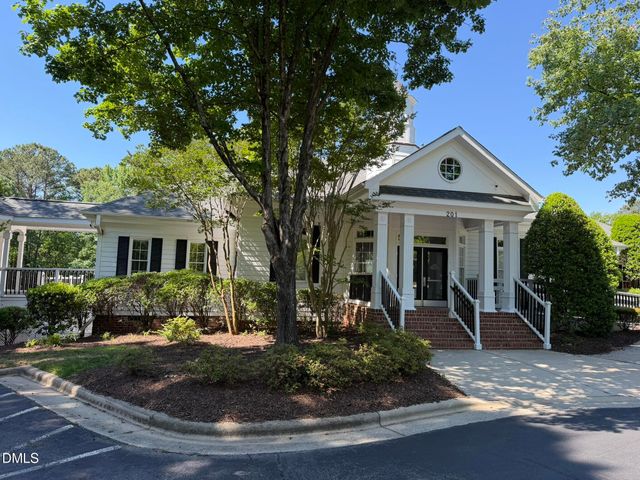 105 Highfalls Court, Cary, NC 27519