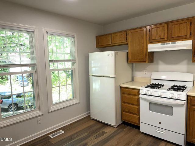 105 Highfalls Court, Cary, NC 27519