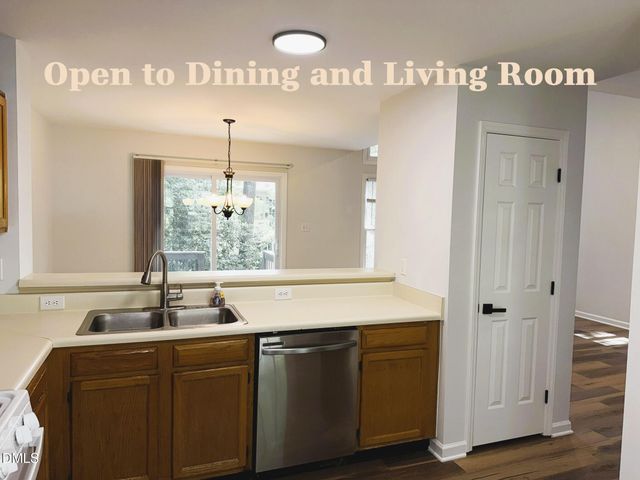 105 Highfalls Court, Cary, NC 27519