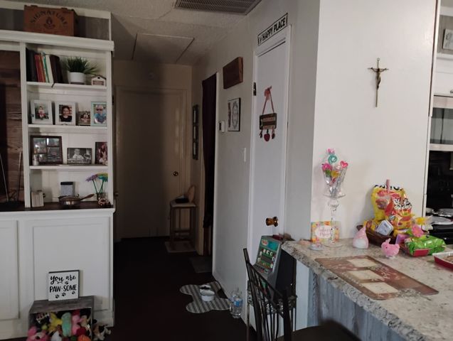 704 E 9th Street, Kemp, TX 75143