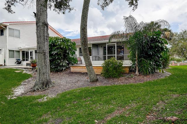 1439 WATER VIEW DRIVE W, Largo, FL 33771
