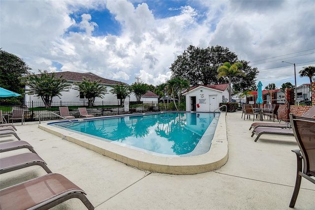 1439 WATER VIEW DRIVE W, Largo, FL 33771