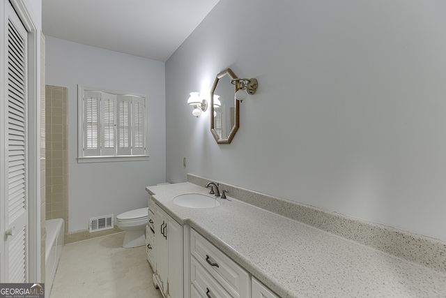 240 Bowers Street, Royston, GA 30662