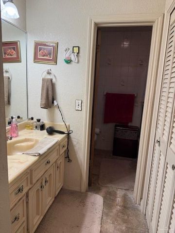 21 E Rios Cove, Roma, TX 78584