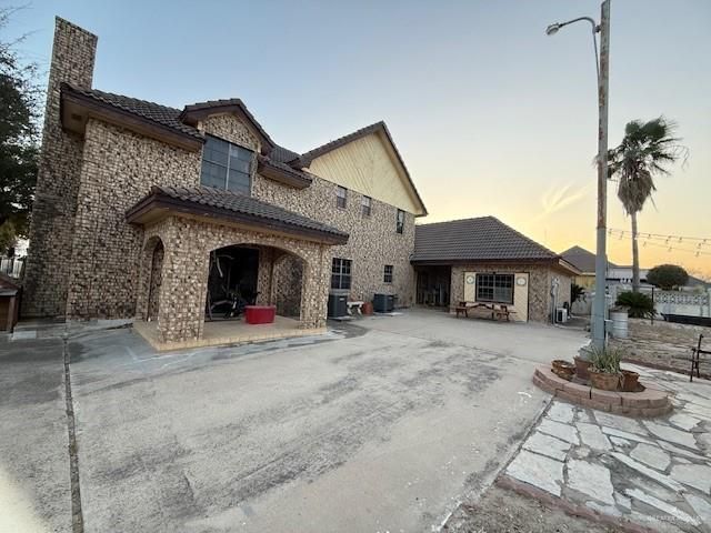 21 E Rios Cove, Roma, TX 78584