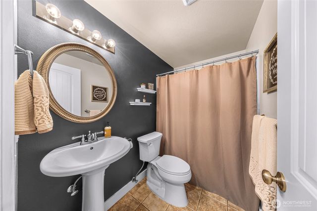 17164 Zoya Drive, Mount Vernon, WA 98274