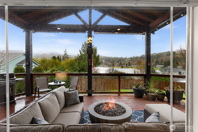 17164 Zoya Drive, Mount Vernon, WA 98274