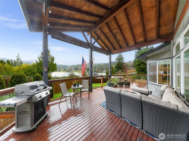 17164 Zoya Drive, Mount Vernon, WA 98274