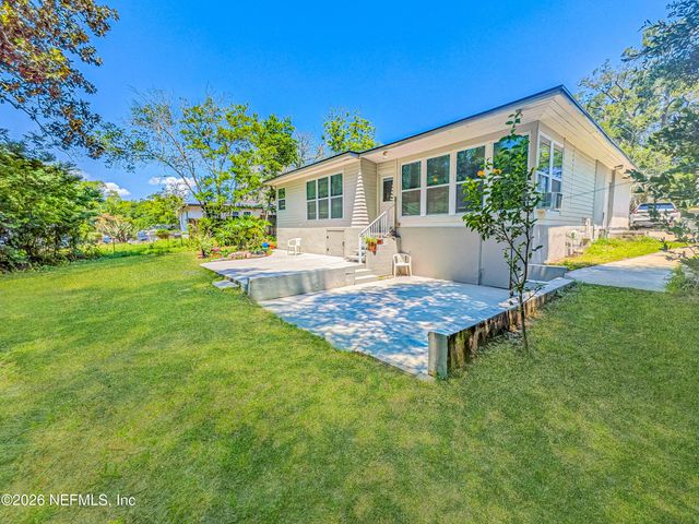 2454 MERCER Circle S, Jacksonville, FL 32217