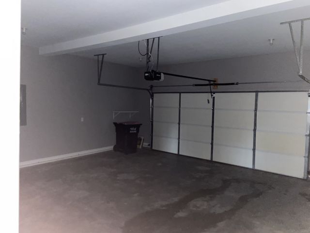 375 Barry Dr, Clarksville, TN 37040