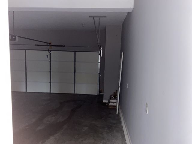 375 Barry Dr, Clarksville, TN 37040