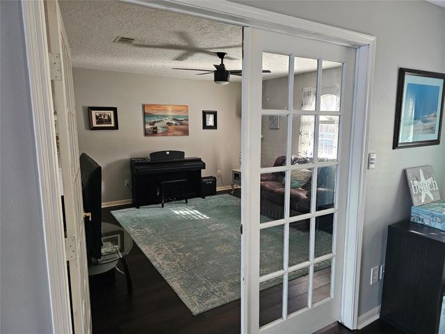 14822 Cedar Point Drive, Houston, TX 77070