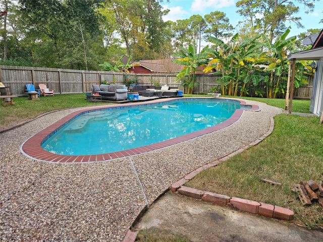 14822 Cedar Point Drive, Houston, TX 77070