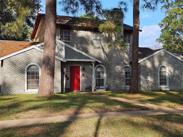 14822 Cedar Point Drive, Houston, TX 77070