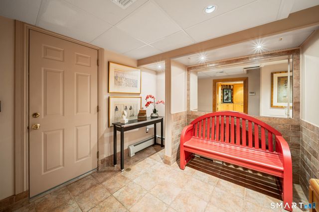 152 Head Of Meadow Road, Newtown, CT 06470