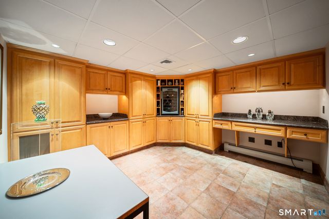 152 Head Of Meadow Road, Newtown, CT 06470