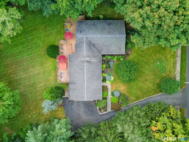 152 Head Of Meadow Road, Newtown, CT 06470
