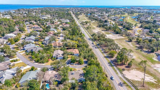 4654 Delwood Park Boulevard, Panama City Beach, FL 32408