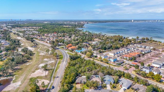 4654 Delwood Park Boulevard, Panama City Beach, FL 32408