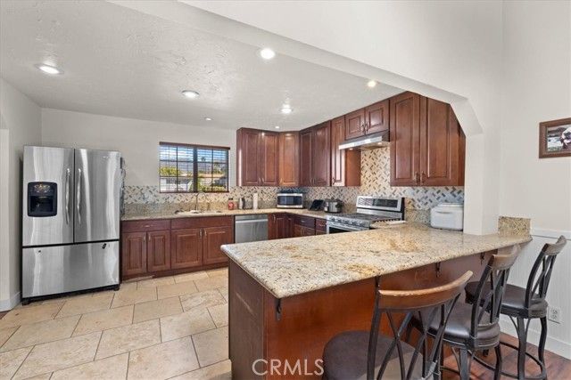 118 Bryn Mawr Road, Claremont, CA 91711