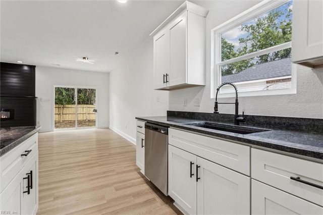 811 Smith ST, Hampton, VA 23661